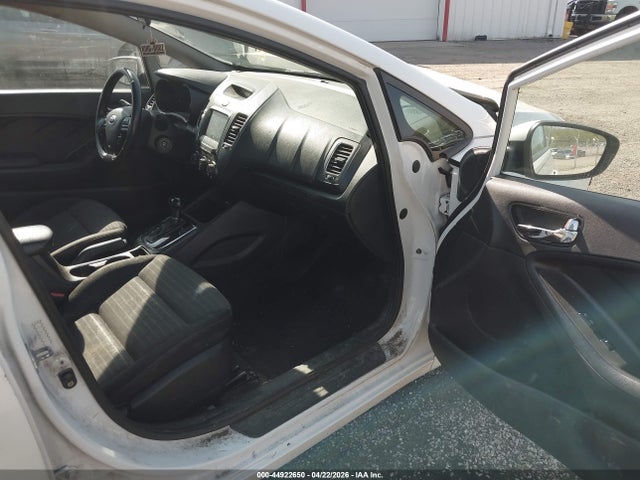 Aukcja sprzedaży 2017 Kia Forte S, vin: 3KPFL4A70HE050551, numer aukcji: 44922650