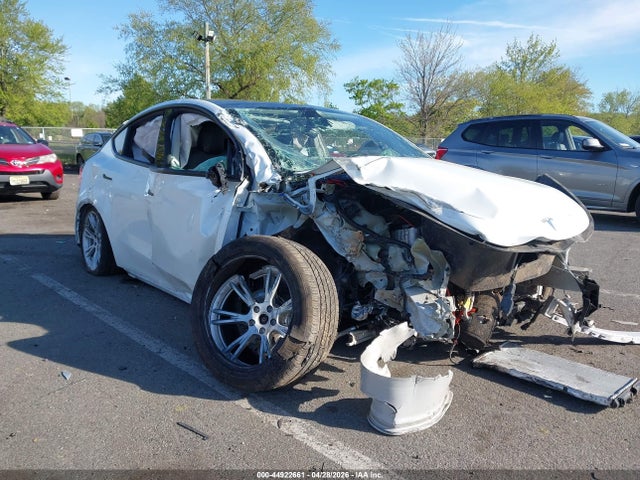 44922661 :رقم المزاد ، 5YJYGDEE9MF265548 vin ، 2021 Tesla Model Y Long Range Dual Motor All-wheel Drive مزاد بيع