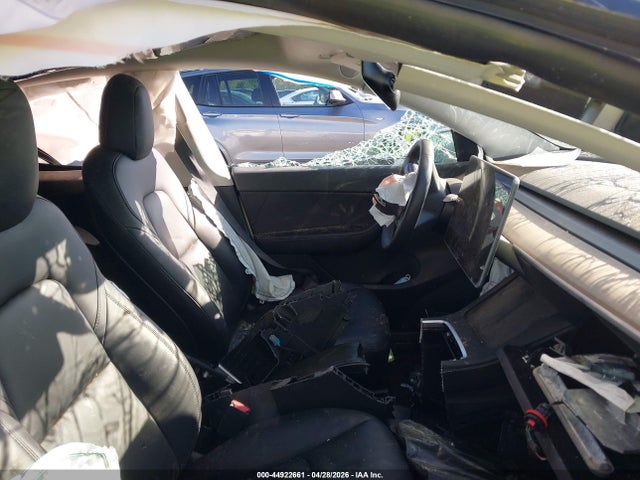 44922661 :رقم المزاد ، 5YJYGDEE9MF265548 vin ، 2021 Tesla Model Y Long Range Dual Motor All-wheel Drive مزاد بيع