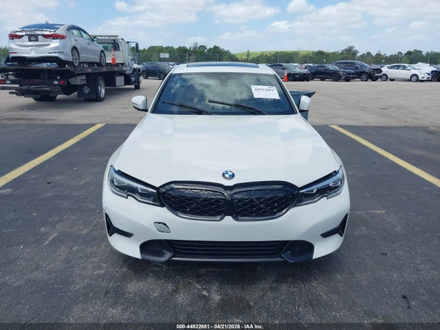 2019 Bmw 330i მანქანა იყიდება აუქციონზე, vin: WBA5R1C57KFH18282, აუქციონის ნომერი: 44922681