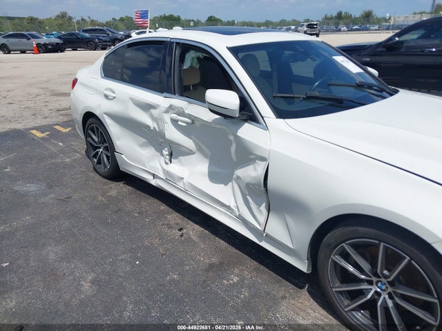 2019 Bmw 330i მანქანა იყიდება აუქციონზე, vin: WBA5R1C57KFH18282, აუქციონის ნომერი: 44922681