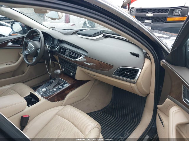 44922730 :رقم المزاد ، WAUBGAFC2CN025837 vin ، 2012 Audi A6 3.0 Premium مزاد بيع