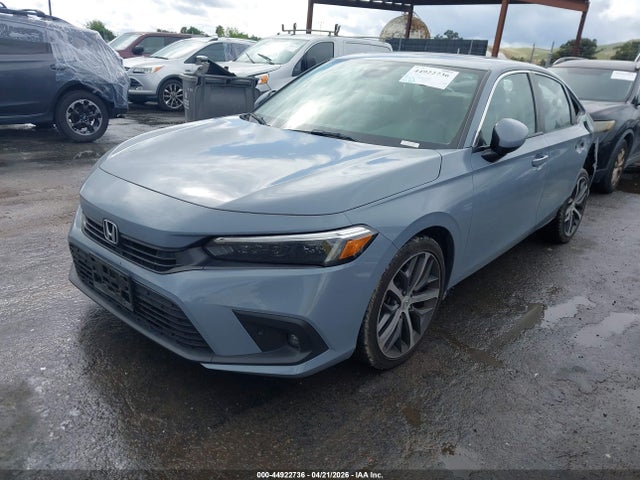 Honda Civic Touring 2022 2HGFE1F90NH316834 Image 2