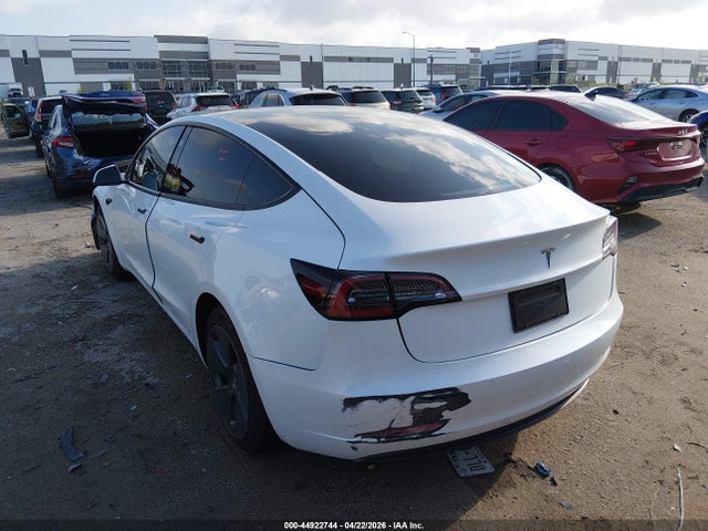 2022 Tesla Model 3 Rear-wheel Drive მანქანა იყიდება აუქციონზე, vin: 5YJ3E1EA6NF316663, აუქციონის ნომერი: 44922744