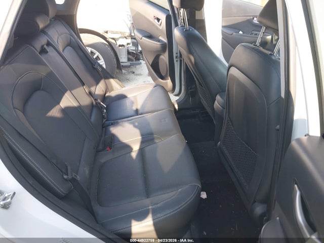 44922759 :رقم المزاد ، KM8K3CA51LU413291 vin ، 2020 Hyundai Kona Limited مزاد بيع