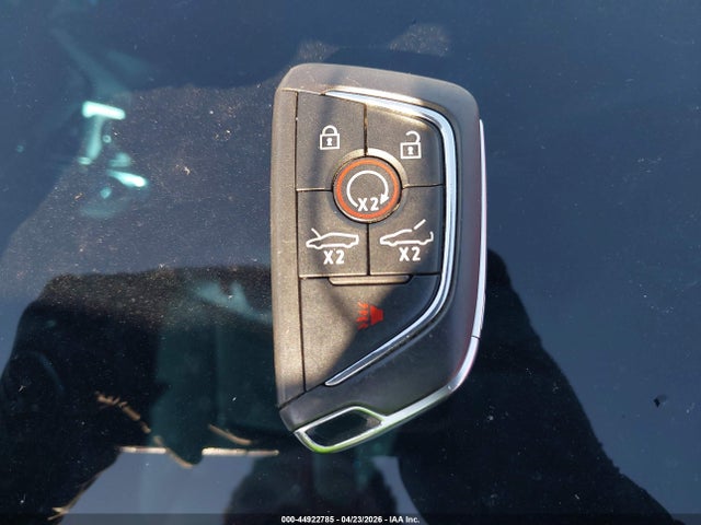 44922785 :رقم المزاد ، 1G1YB2D45P5115026 vin ، 2023 Chevrolet Corvette Stingray Rwd  2lt مزاد بيع