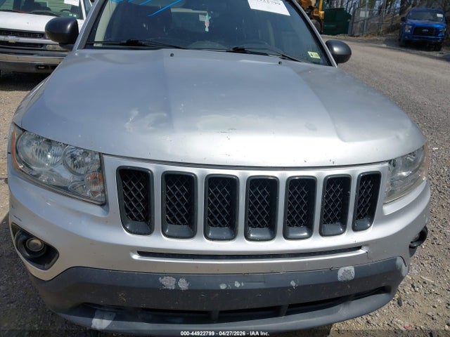 2011 Jeep Compass მანქანა იყიდება აუქციონზე, vin: 1J4NF1FB6BD197068, აუქციონის ნომერი: 44922799