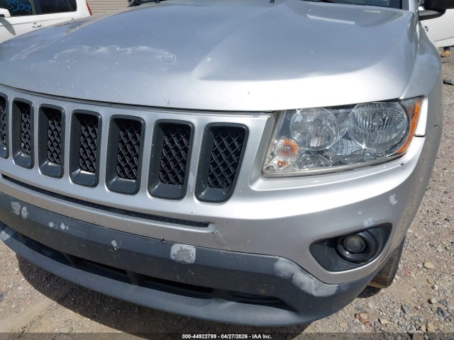 2011 Jeep Compass მანქანა იყიდება აუქციონზე, vin: 1J4NF1FB6BD197068, აუქციონის ნომერი: 44922799