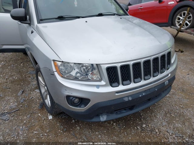 2011 Jeep Compass მანქანა იყიდება აუქციონზე, vin: 1J4NF1FB6BD197068, აუქციონის ნომერი: 44922799