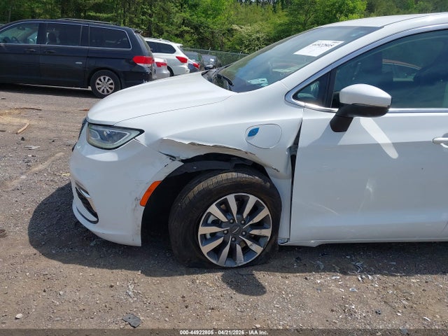 2023 CHRYSLER PACIFICA HYBRID 2C4RC1L72PR575813 Photo 5