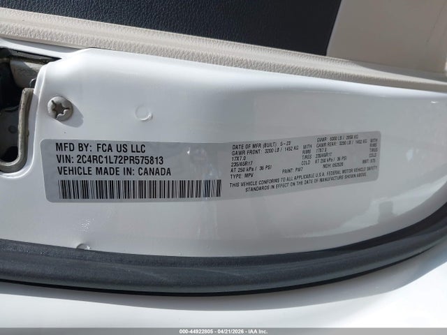 2023 CHRYSLER PACIFICA HYBRID 2C4RC1L72PR575813 Photo 8