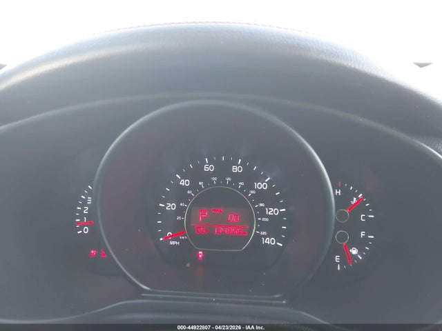 44922807 :رقم المزاد ، KNDJP3A57E7025312 vin ، 2014 Kia Soul + مزاد بيع
