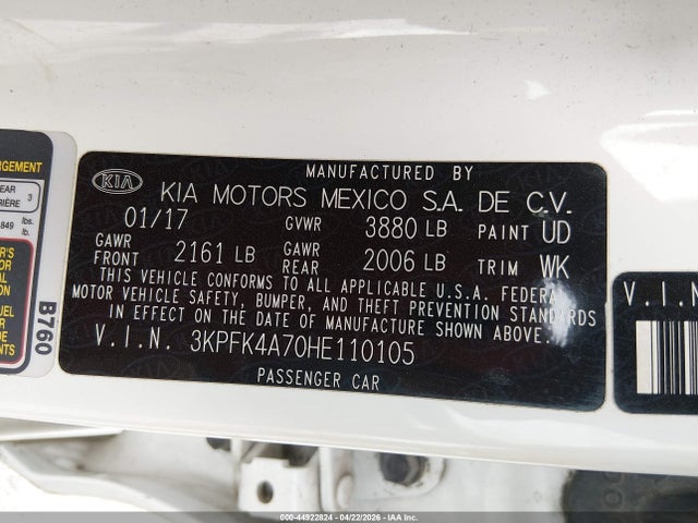 44922824 :رقم المزاد ، 3KPFK4A70HE110105 vin ، 2017 Kia Forte Lx مزاد بيع