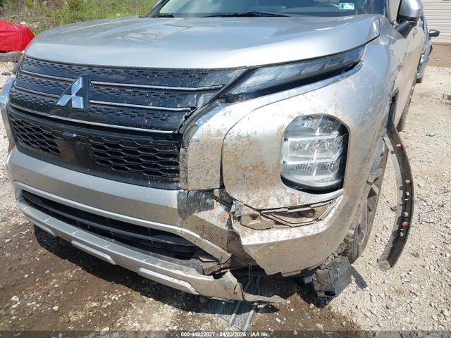 Продаж на аукціоні авто 2022 Mitsubishi Outlander Black Edition 2wd/se 2.5 2wd/se Launch Edition 2wd, vin: JA4J3UA82NZ009352, номер лоту: 44922827