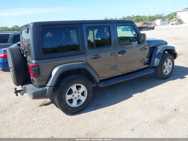 44922836 :رقم المزاد ، 1C4HJXDG8JW299350 vin ، 2018 Jeep Wrangler Unlimited Sport S 4x4 مزاد بيع