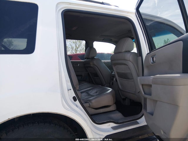 Auction sale of the 2011 Honda Pilot Ex-l, vin: 5FNYF4H57BB031825, lot number: 44922851