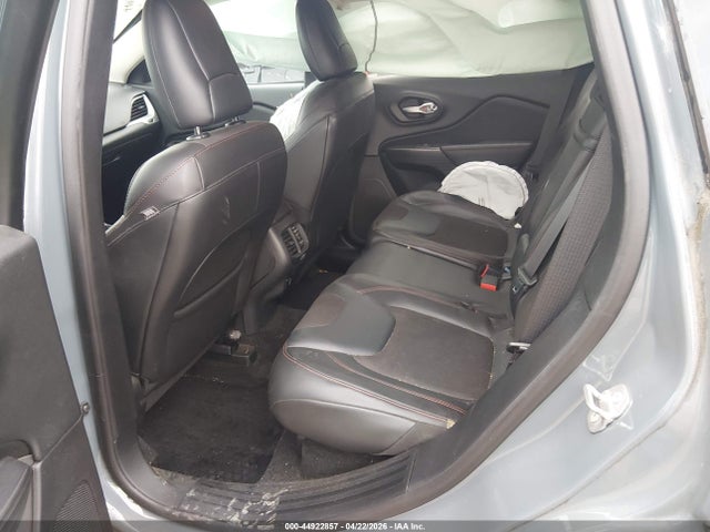 Продаж на аукціоні авто 2015 Jeep Cherokee Trailhawk, vin: 1C4PJMBS6FW718269, номер лоту: 44922857