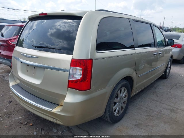 44922864 :رقم المزاد ، 2A4RR8DG6BR780379 vin ، 2011 Chrysler Town & Country Touring-l مزاد بيع