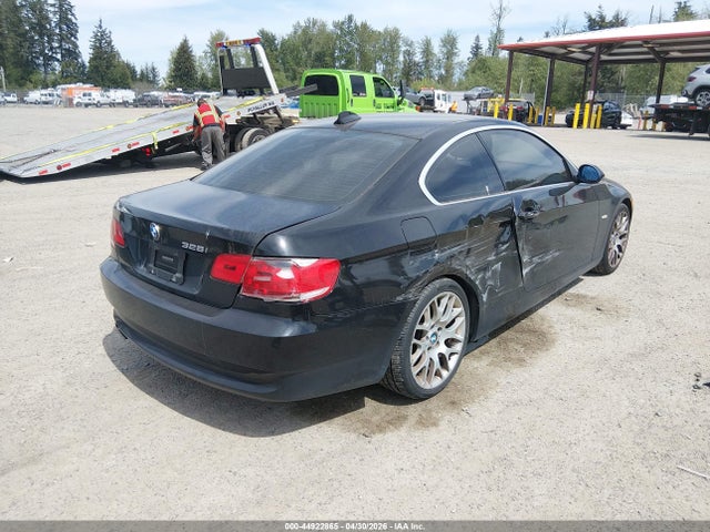 2008 Bmw 328i მანქანა იყიდება აუქციონზე, vin: WBAWB33578P134629, აუქციონის ნომერი: 44922865