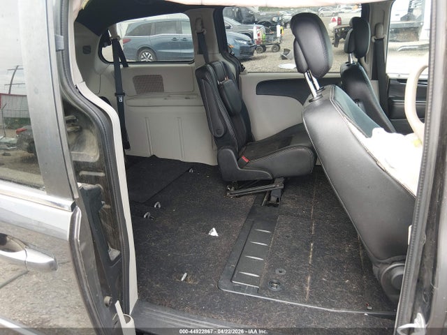 Продажа на аукционе авто 2015 Dodge Grand Caravan Sxt Plus, vin: 2C4RDGCG9FR671808, номер лота: 44922867