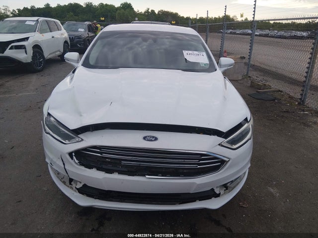 3FA6P0LU5HR409262 Ford Fusion Hybrid Se