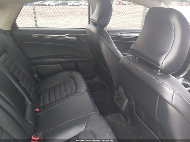3FA6P0LU5HR409262 Ford Fusion Hybrid Se