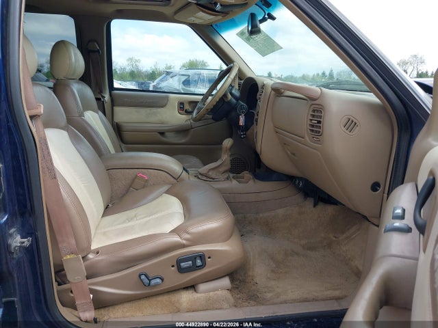 2001 Chevrolet Blazer Trailblazer მანქანა იყიდება აუქციონზე, vin: 1GNDT13WX12190398, აუქციონის ნომერი: 44922890