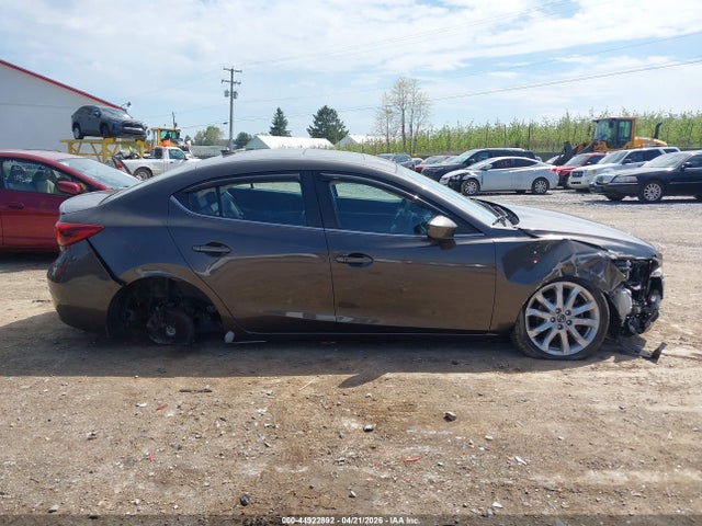 Продаж на аукціоні авто 2016 Mazda Mazda3 S Grand Touring, vin: JM1BM1X39G1302670, номер лоту: 44922892