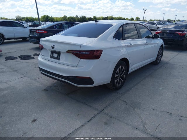 Продажа на аукционе авто 2024 Volkswagen Jetta 1.5t S, vin: 3VW5M7BU9RM094924, номер лота: 44922910