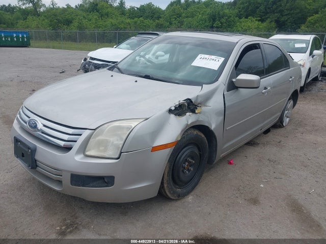 44922913 :رقم المزاد ، 3FAHP07Z67R272006 vin ، 2007 Ford Fusion Se مزاد بيع