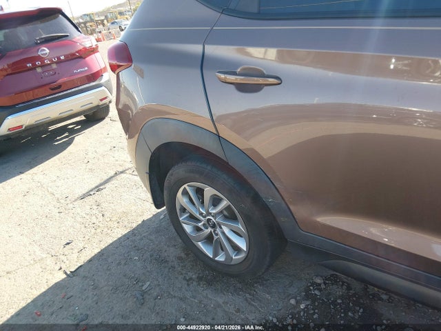 2016 Hyundai Tucson Eco მანქანა იყიდება აუქციონზე, vin: KM8J3CA26GU121806, აუქციონის ნომერი: 44922920