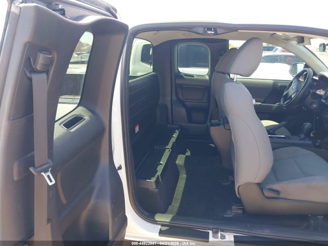 Aukcja sprzedaży 2017 Toyota Tacoma Sr, vin: 5TFRX5GN2HX086335, numer aukcji: 44922941