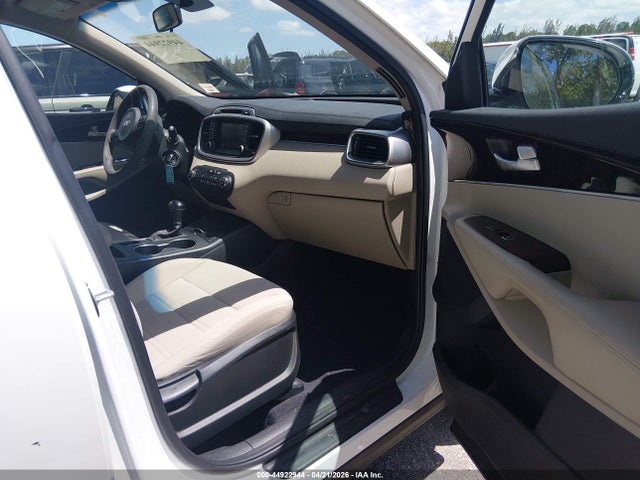 2018 Kia Sorento 2.4l Lx მანქანა იყიდება აუქციონზე, vin: 5XYPG4A35JG374500, აუქციონის ნომერი: 44922944