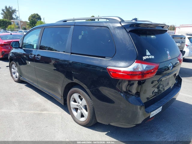 Toyota SIENNA LE 2020 5TDKZ3DC5LS029340 Image 3
