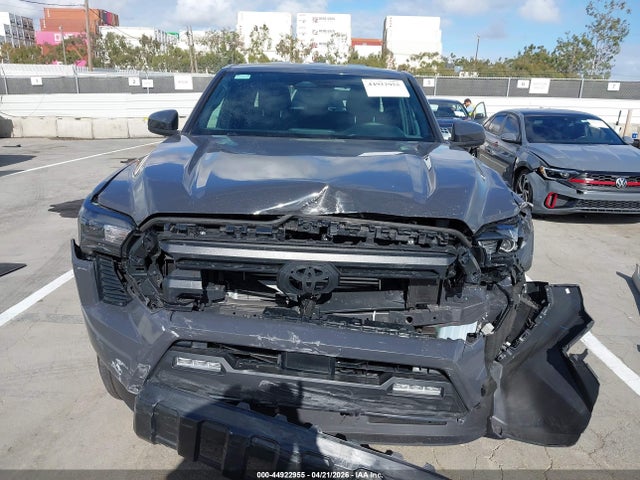 3TMKB5FN1SM043006 Toyota Tacoma Sr5