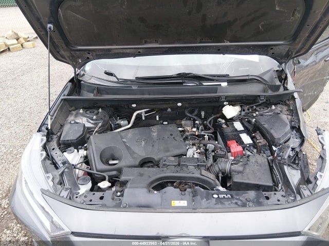 Продаж на аукціоні авто 2021 Toyota Rav4 Xle Premium, vin: 2T3C1RFVXMW172622, номер лоту: 44922963