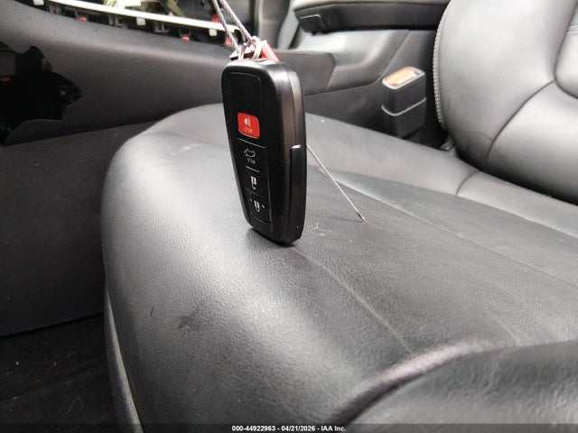 Продаж на аукціоні авто 2021 Toyota Rav4 Xle Premium, vin: 2T3C1RFVXMW172622, номер лоту: 44922963