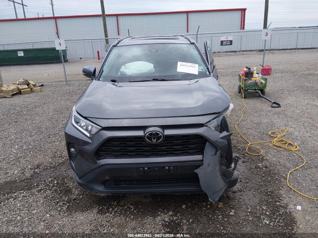 Продаж на аукціоні авто 2021 Toyota Rav4 Xle Premium, vin: 2T3C1RFVXMW172622, номер лоту: 44922963