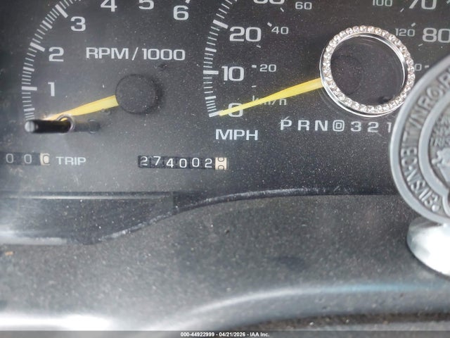 44922999 :رقم المزاد ، 3GNEC16RXXG236242 vin ، 1999 Chevrolet Suburban 1500 Lt مزاد بيع