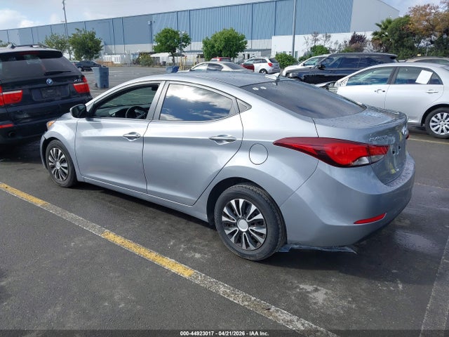 2016 Hyundai Elantra Se მანქანა იყიდება აუქციონზე, vin: 5NPDH4AE7GH747409, აუქციონის ნომერი: 44923017