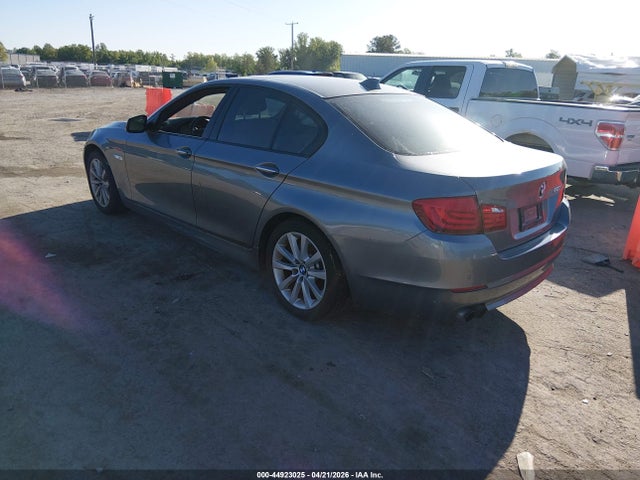 44923025 :رقم المزاد ، WBAXG5C59CDX05940 vin ، 2012 Bmw 528i مزاد بيع