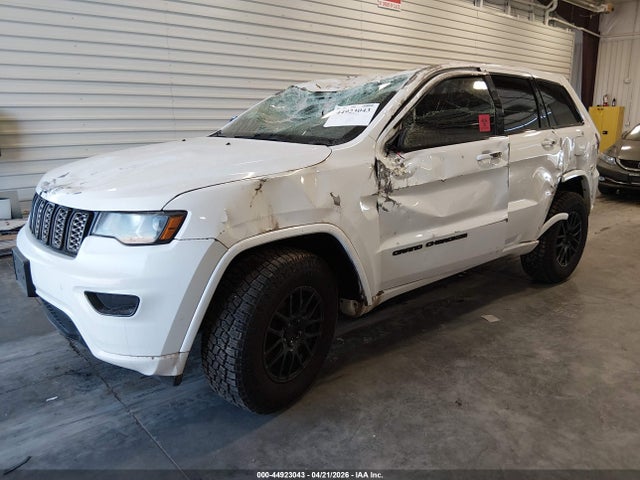 44923043 :رقم المزاد ، 1C4RJFAG8JC156791 vin ، 2018 Jeep Grand Cherokee Altitude 4x4 مزاد بيع