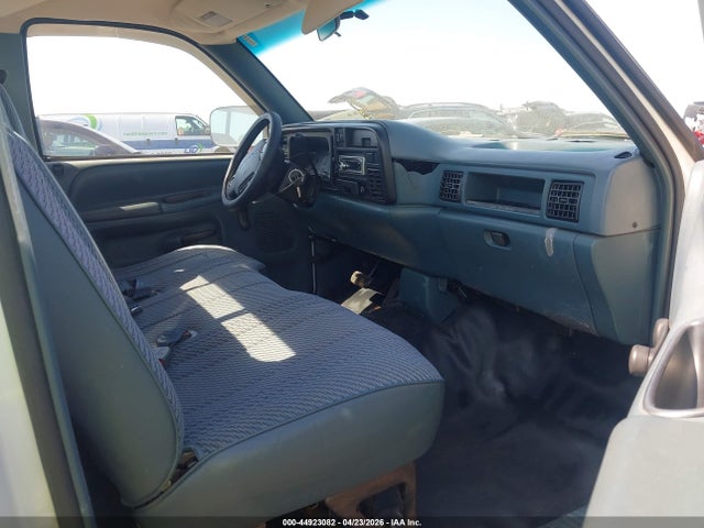 44923082 :رقم المزاد ، 1B7HC16X0VS212140 vin ، 1997 Dodge Ram 1500 Lt/work Special مزاد بيع