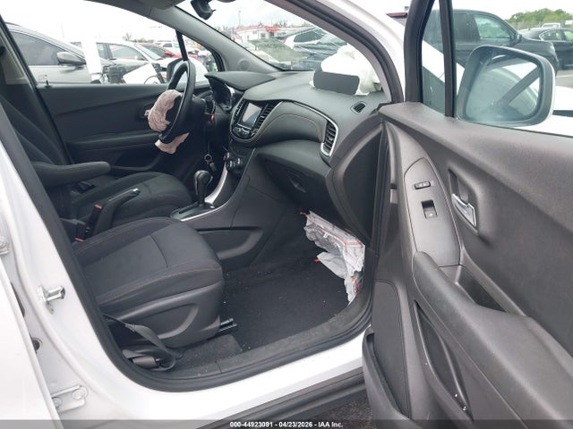 44923091 :رقم المزاد ، 3GNCJPSB0LL248085 vin ، 2020 Chevrolet Trax Awd Lt مزاد بيع