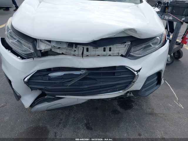 44923091 :رقم المزاد ، 3GNCJPSB0LL248085 vin ، 2020 Chevrolet Trax Awd Lt مزاد بيع