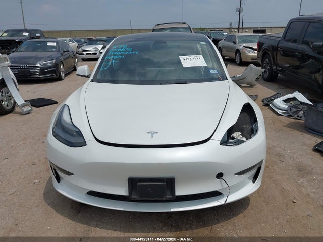 5YJ3E1EA0MF098878 Tesla Model 3 Standard Range Plus Rear-wheel Drive