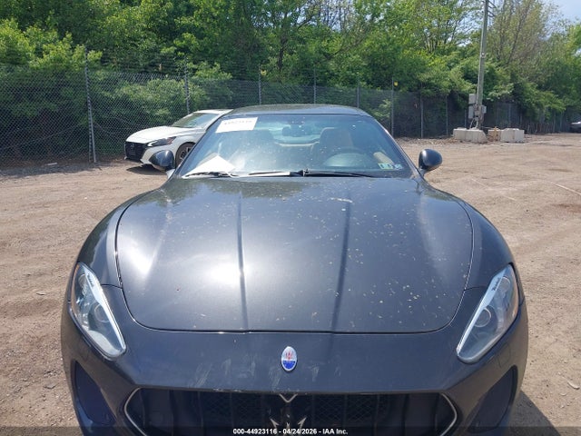 ZAM45VLA3J0265710 Maserati Granturismo Mc/sport