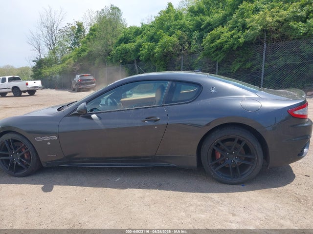 ZAM45VLA3J0265710 Maserati Granturismo Mc/sport