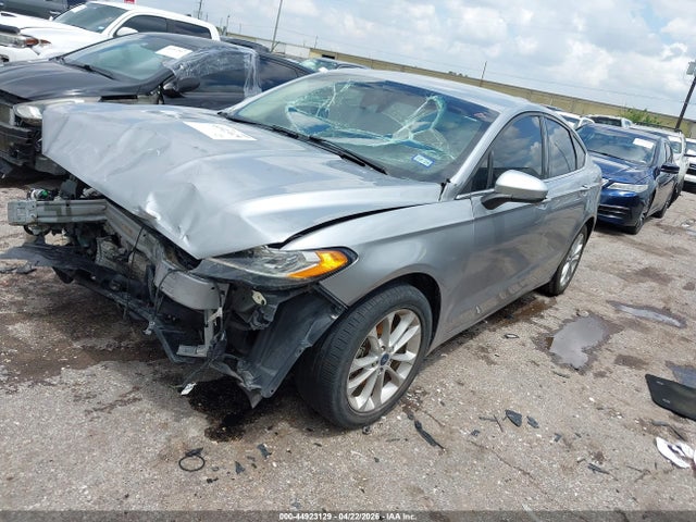 2020 Ford Fusion Se მანქანა იყიდება აუქციონზე, vin: 3FA6P0HD4LR223682, აუქციონის ნომერი: 44923129