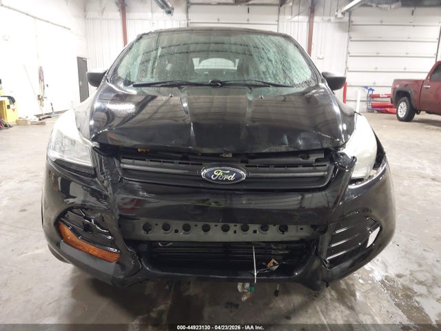 44923130 :رقم المزاد ، 1FMCU0F76EUC05680 vin ، 2014 Ford Escape S مزاد بيع